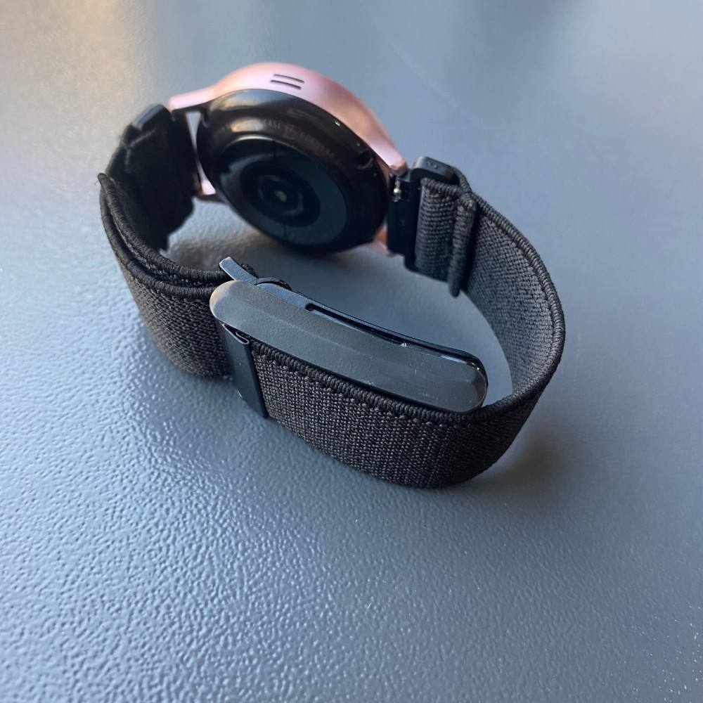 How to Quickly and Cost-Effectively Customize Your Own WHOOP Strap Brand